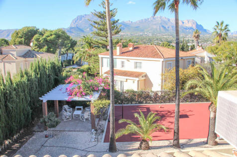 Property Image 4