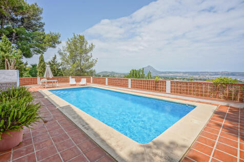 Property Image 11