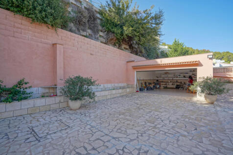 Property Image 36