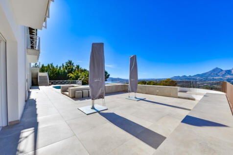 Property Image 100
