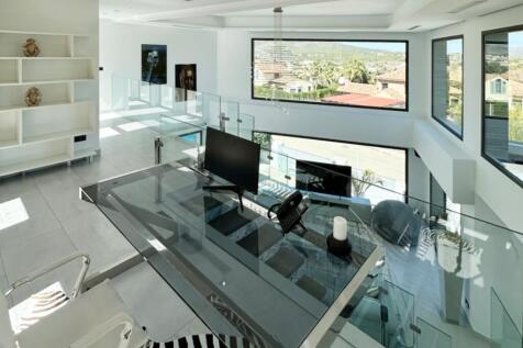 Property Image 38