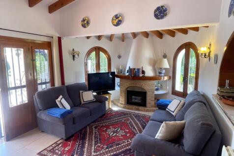 Property Image 8