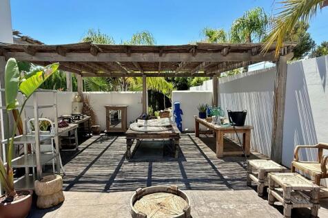 Property Image 38