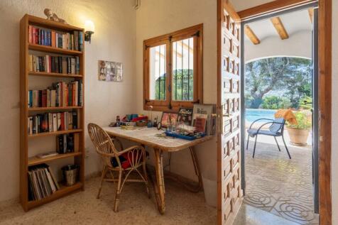 Property Image 34