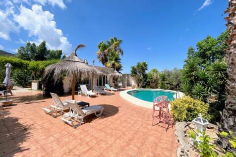 Property Image 37