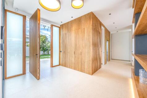 Property Image 32