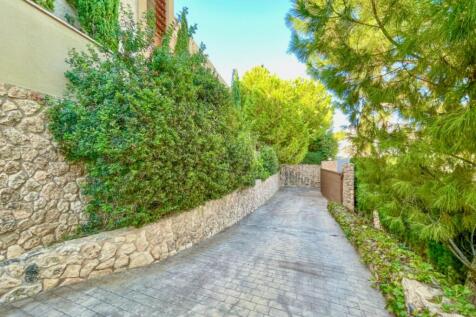Property Image 33
