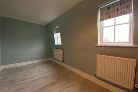 Bedroom 5.jpg