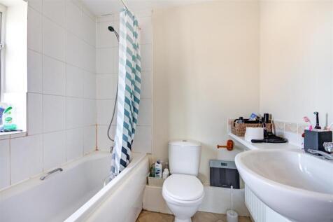 1Ay8EfynU1ir2XOURkUR-UK-ARQ.jpg
