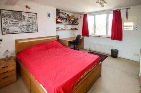 BEDROOM ONE.jpg