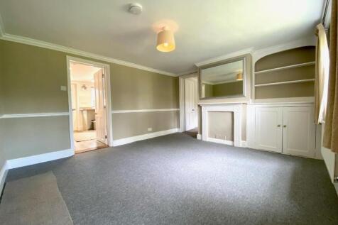 Reception room 1.jpg