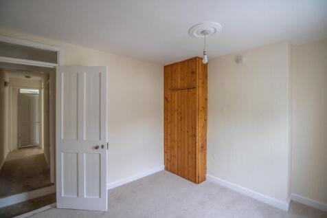 Bedroom 1.2.jpg
