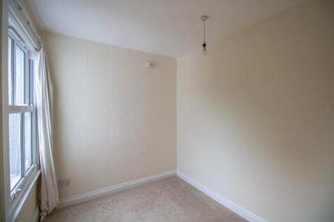 Bedroom 2.jpg