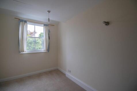 Bedroom 3.jpg