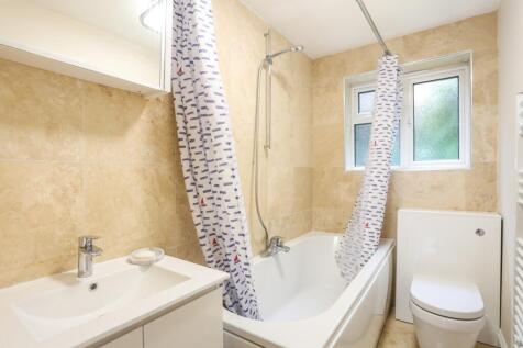 Flat 20, Summerla...
