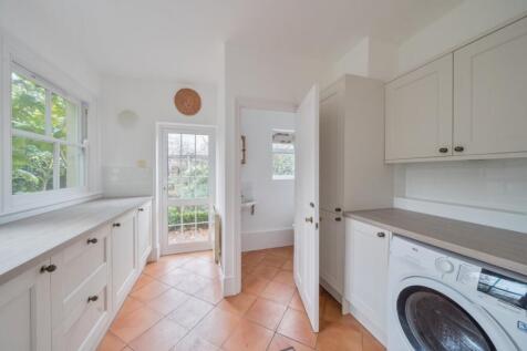 1382634-19-691dc5...