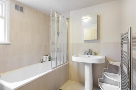 chom bath