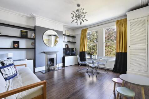 Lounge 2