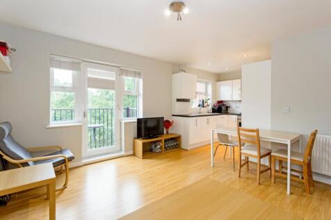 48 Gilson Place 2...