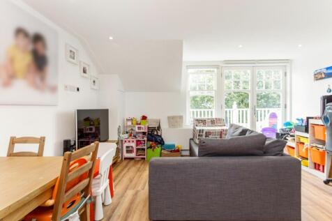 Raglan House, 13 (6)