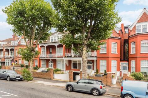 Raglan House, 13 (1)