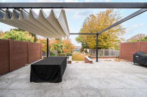 1369895-17-68f0e5...