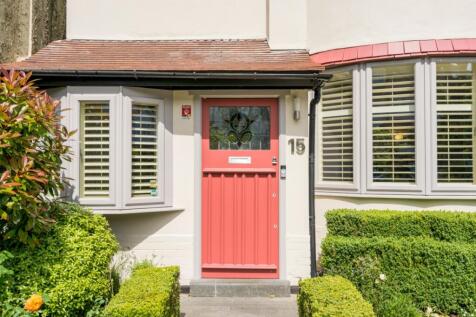 15 Vallance Road ...