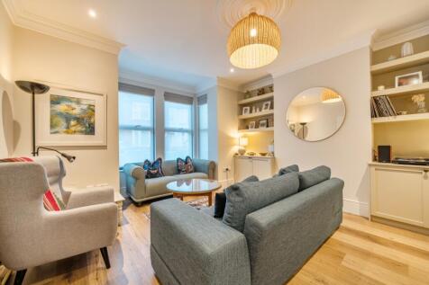 1376748-17-690e5f...