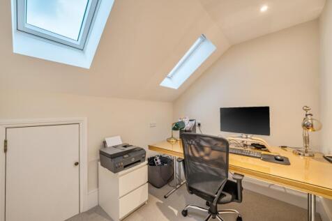 1376748-7-690e5ec...