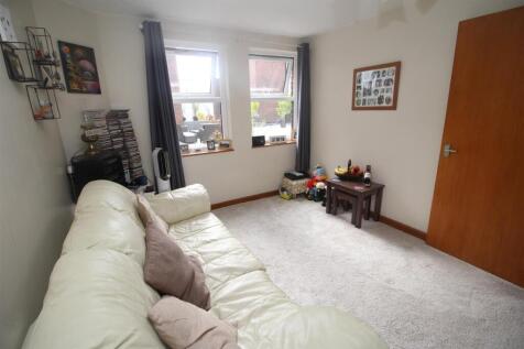 lounge area.JPG
