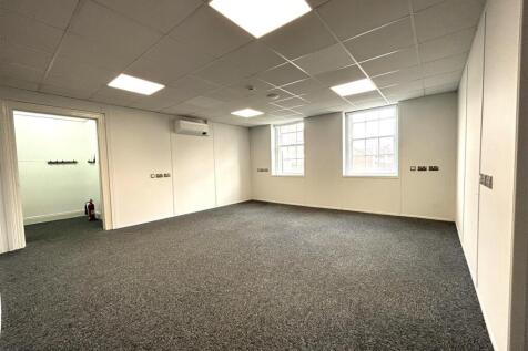 Suite A Photo 2.JPG