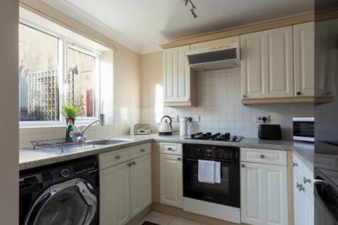 86 Lake Road-Kitchen - CFP 3.jpg
