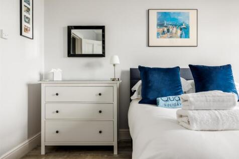 5ParkLakeRoad-18web300.jpg