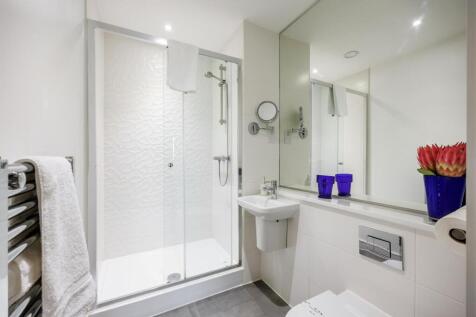 SanctuaryApt1017JeffersonAvenue-14web300.jpg