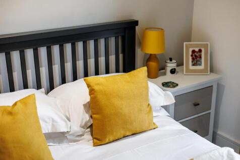 SanctuaryApt1017JeffersonAvenue-9web300.jpg