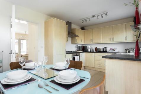 2BroomhillWay-ph11_web72.jpg