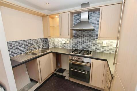 kitchen .jpg
