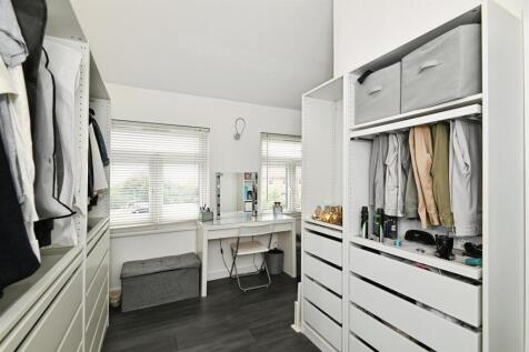 Walk in Wardrobe
