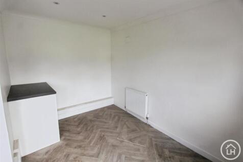 Kitchen / Breakfast Room