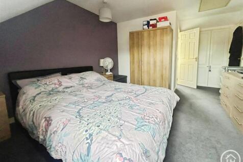 Bedroom One (With En-Suite)