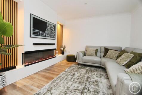 Snug / Dining Room Two