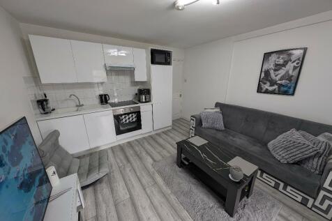 Lounge/ Kitchen/ Diner