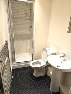 WhatsApp Image 2025-10-01 at 16.49.02_83bd23e4.jpg