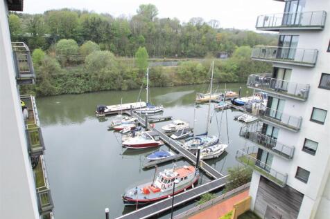 Cambria Buildings Outside 1.jpg