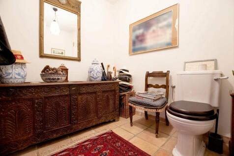 Property Image 11