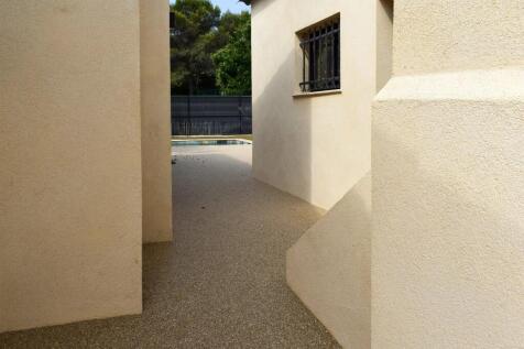 Property Image 31