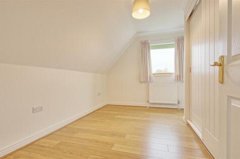Bedroom 3.jpg