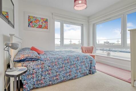 Bedroom 2.jpg