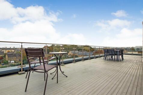 Roof terrace 4.jpg