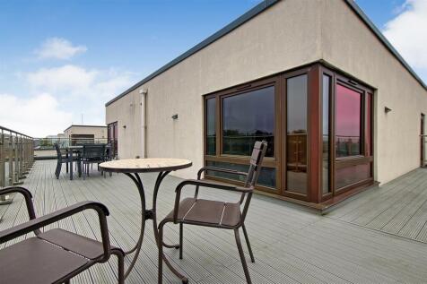Roof terrace 5.jpg